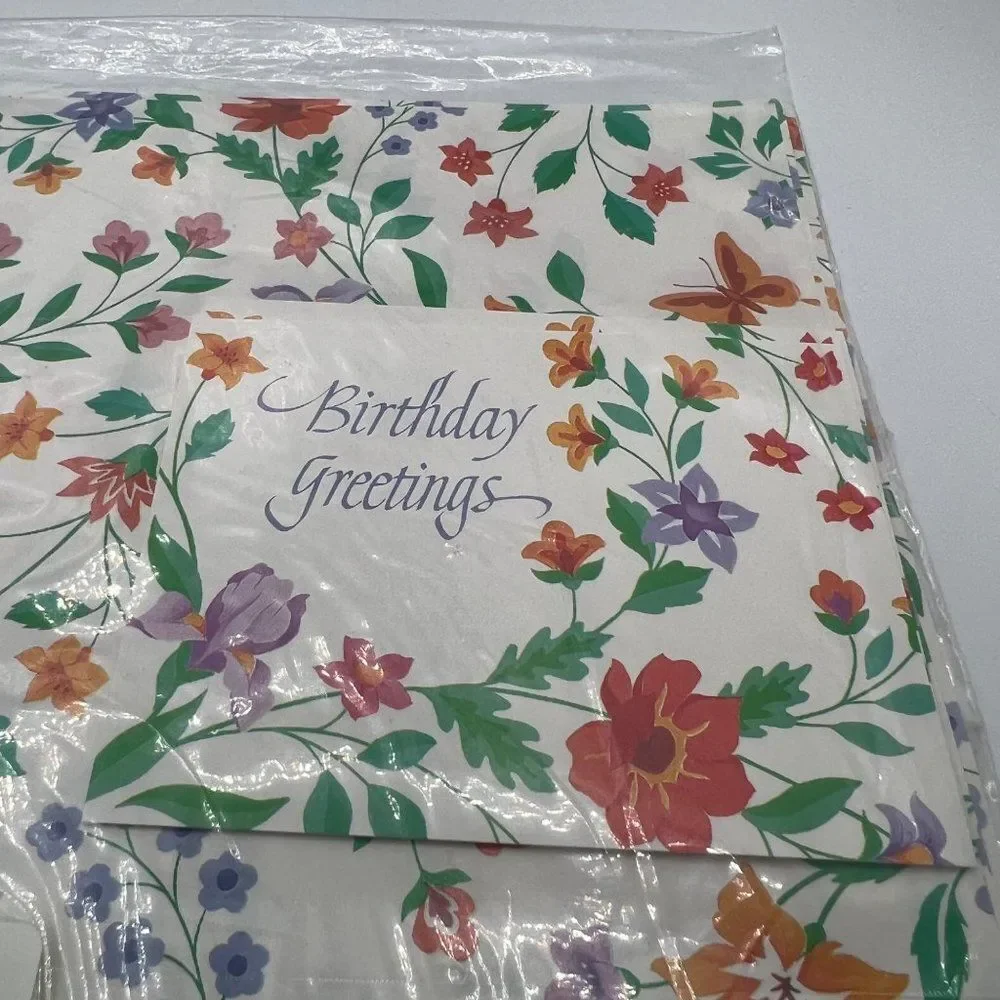 Vintage retro wrapping paper flowers